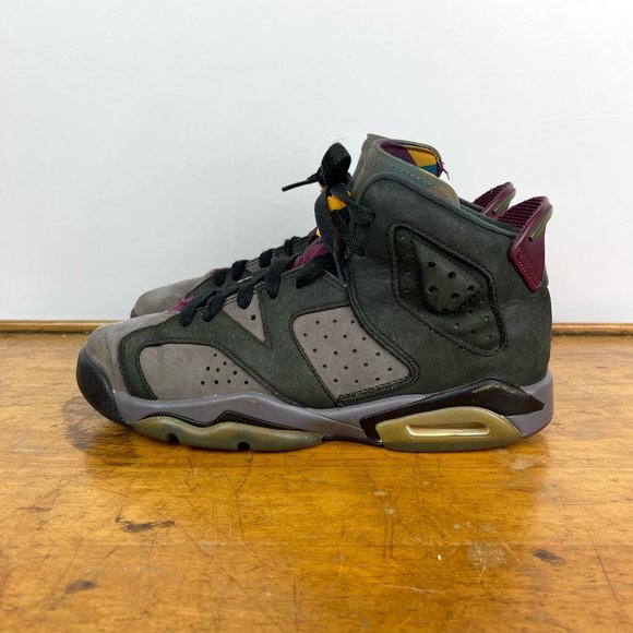 Nike Jordan 6 Retro Bordeaux 384665-063Youth 4Y / Womens 6